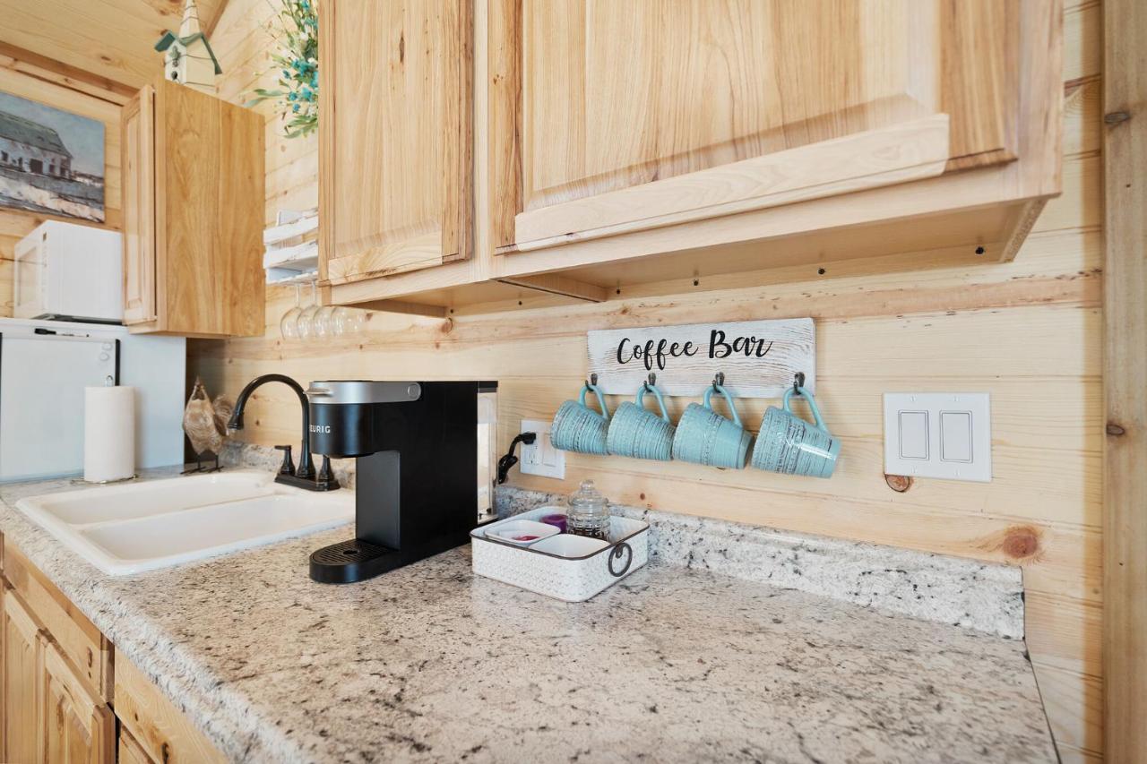ホテルCharming Casita Right On Main St! フレデリックスバーグ エクステリア 写真