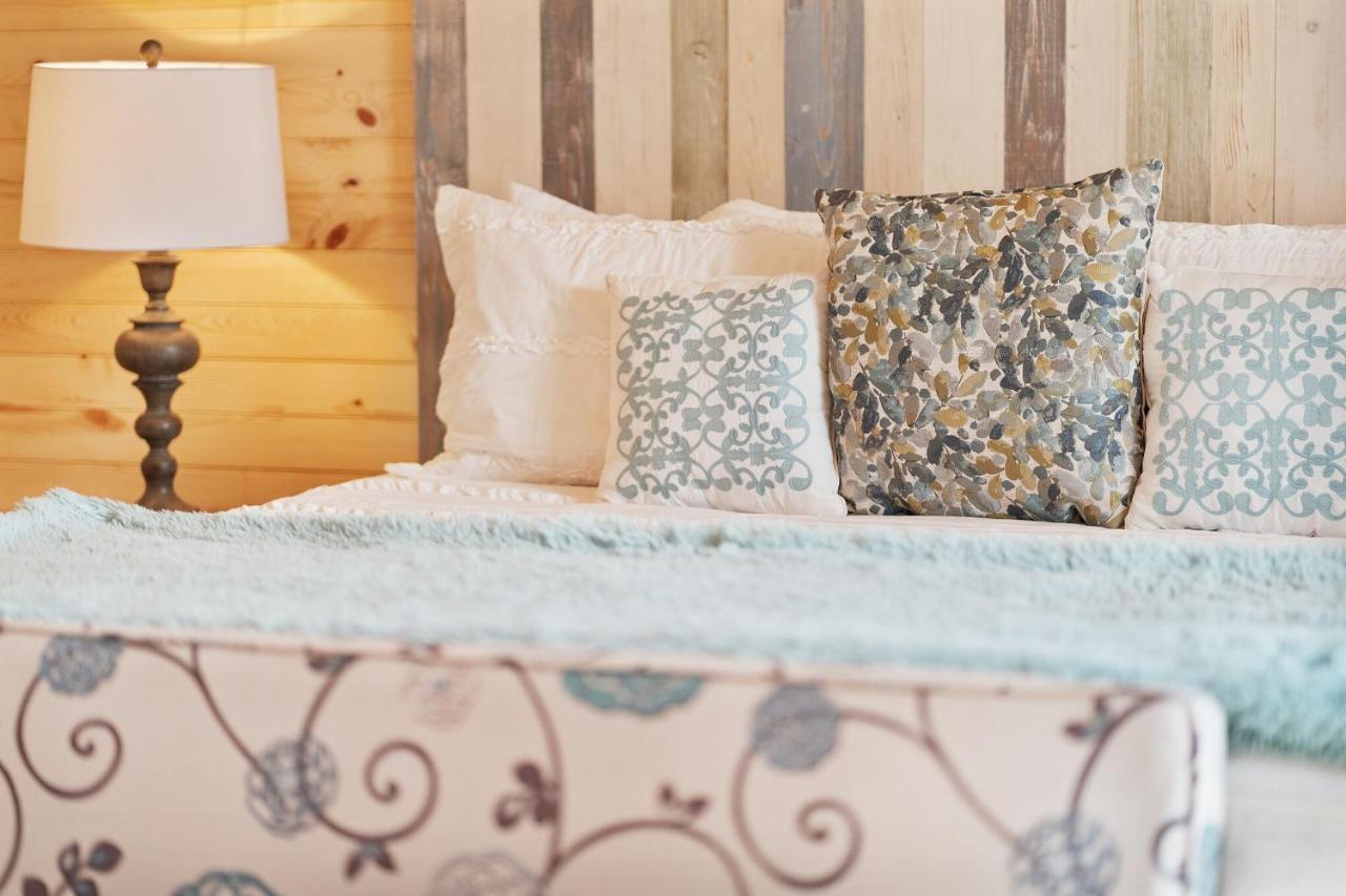 ホテルCharming Casita Right On Main St! フレデリックスバーグ エクステリア 写真